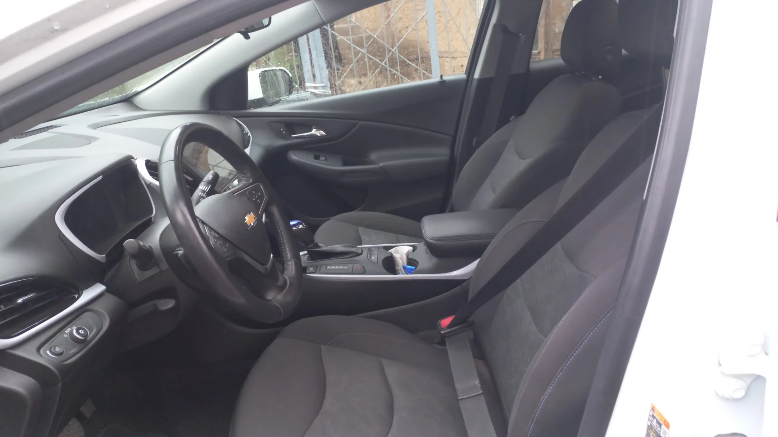 Chevrolet Volt 1, 5бензин / електрик - изображение 4