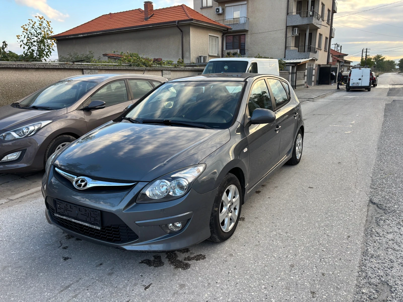 Hyundai I30 1.4 Бензин - изображение 3