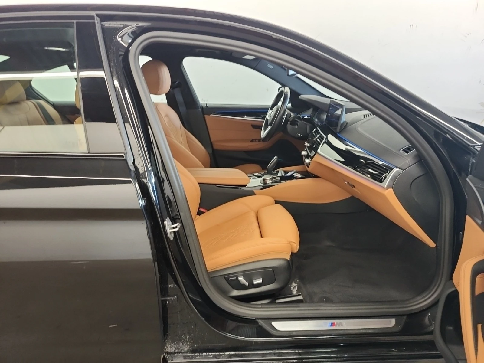 BMW 530E * * CARFAX * * ���� ������ * *  | Mobile.bg � ����������� 13