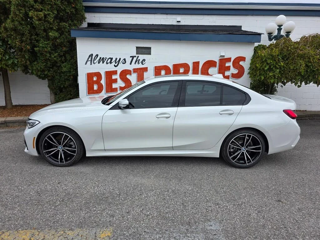 BMW 330 3 Series 330i* xDrive* АвтоКредит* (ЦЕНА ДО БГ) - изображение 7