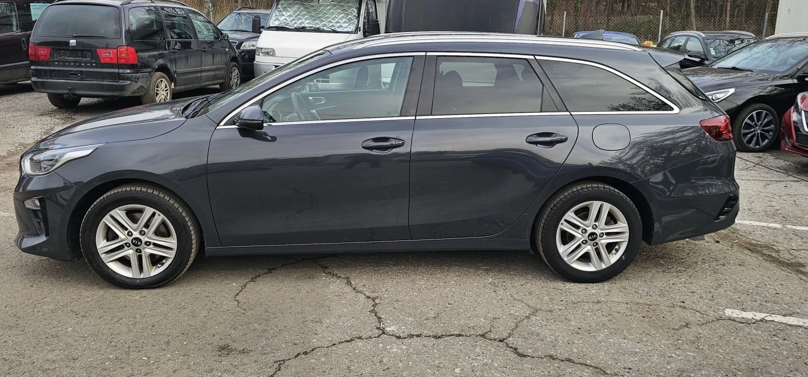 Kia Ceed 1.6 CRDI  2022 ���� ������ ��������  | Mobile.bg � ����������� 7