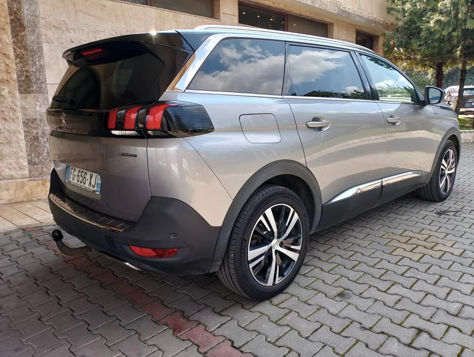 Peugeot 5008 1.5 GTline, снимка 8 - Автомобили и джипове - 53739217