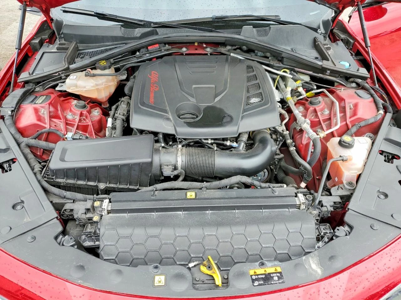 Alfa Romeo Giulia 2.0l, снимка 11 - Автомобили и джипове - 53907216