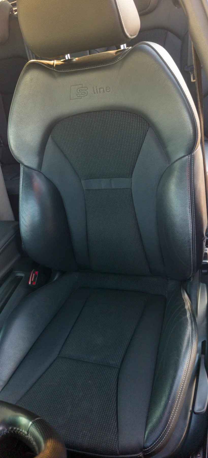 Audi A1 1.4 TFSI (185) 3x S-line, снимка 10 - Автомобили и джипове - 54128118