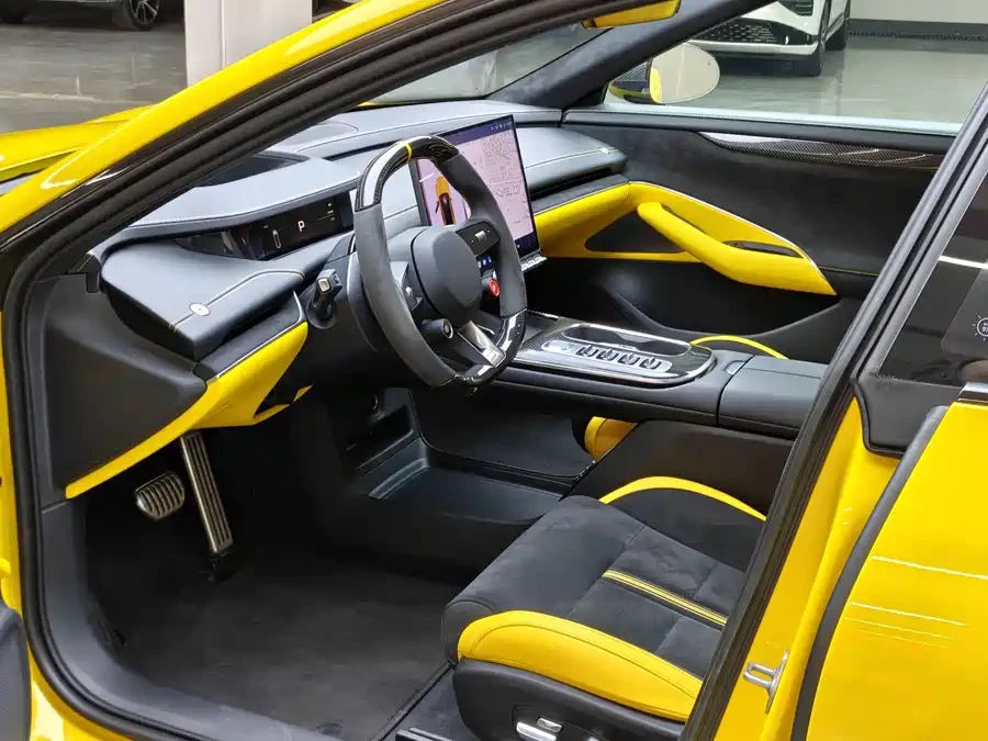 Xiaomi SU7 Ultra, снимка 10 - Автомобили и джипове - 54138777