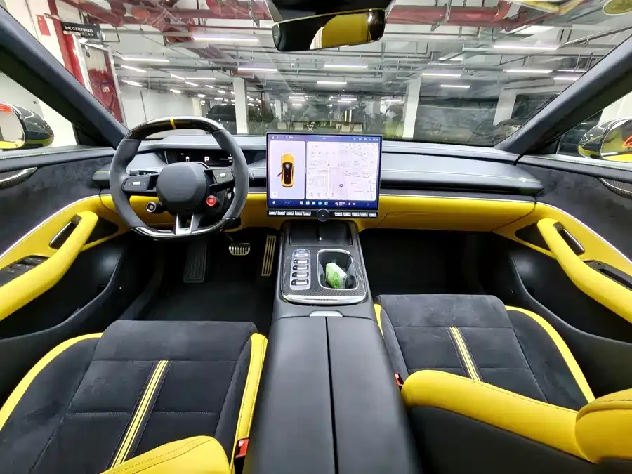 Xiaomi SU7 Ultra, снимка 13 - Автомобили и джипове - 54138777