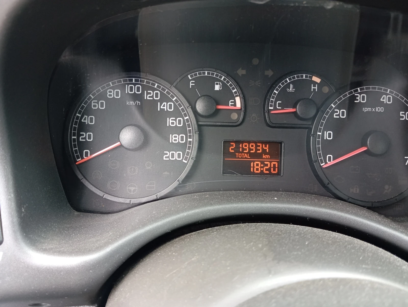 Fiat Punto, снимка 5 - Автомобили и джипове - 54575531