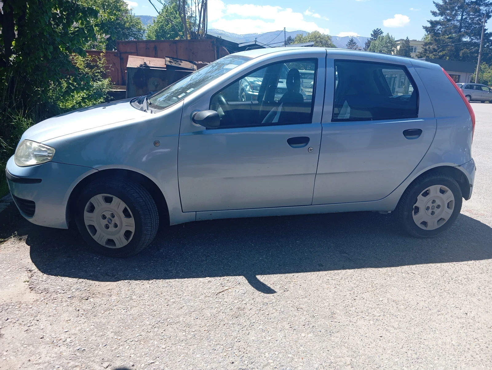 Fiat Punto, снимка 3 - Автомобили и джипове - 54575531