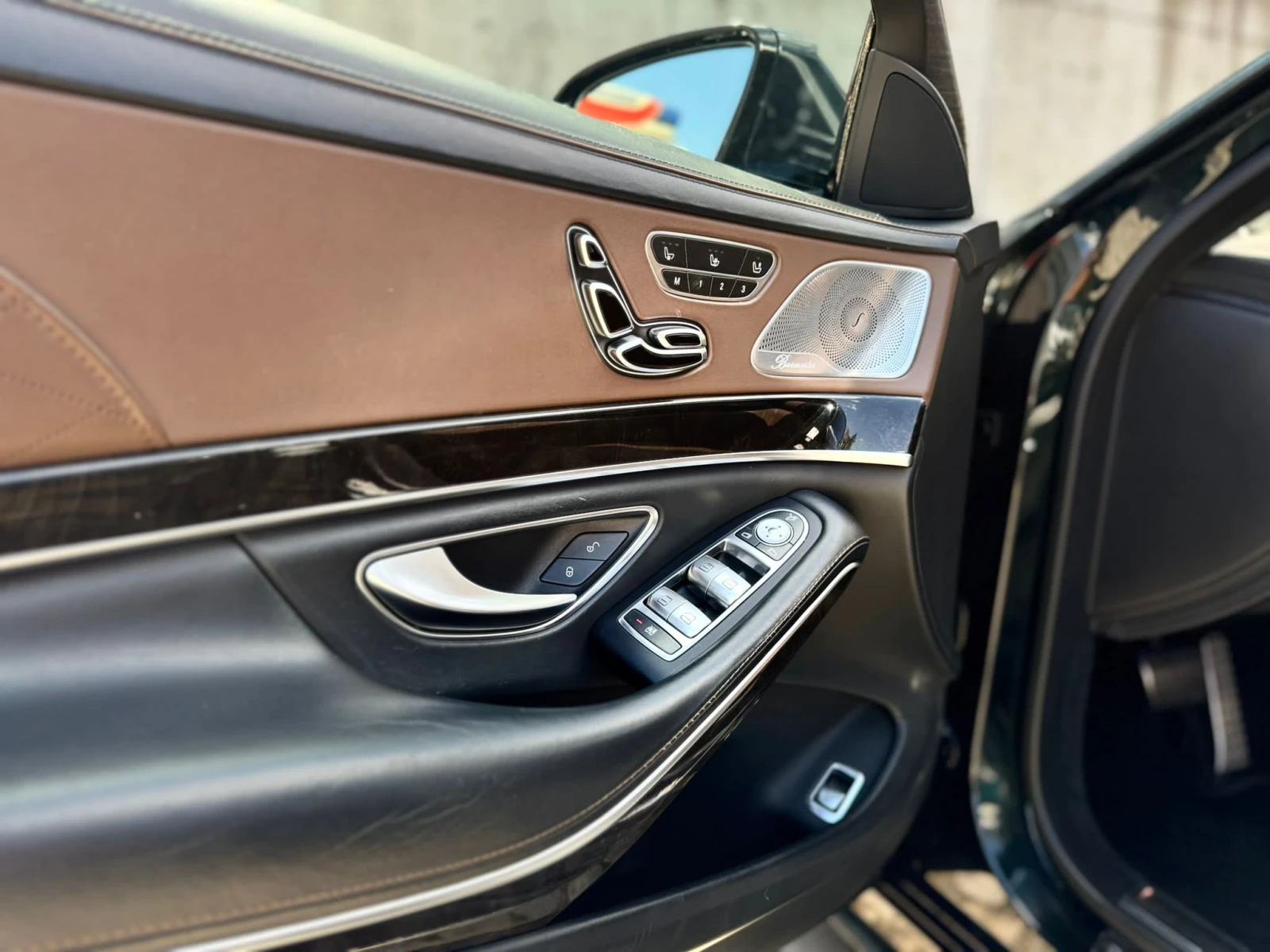 Mercedes-Benz S 500 4M/NAVI/PANO/2TV/MULTY/Full/Top Top!, снимка 16 - Автомобили и джипове - 54576631