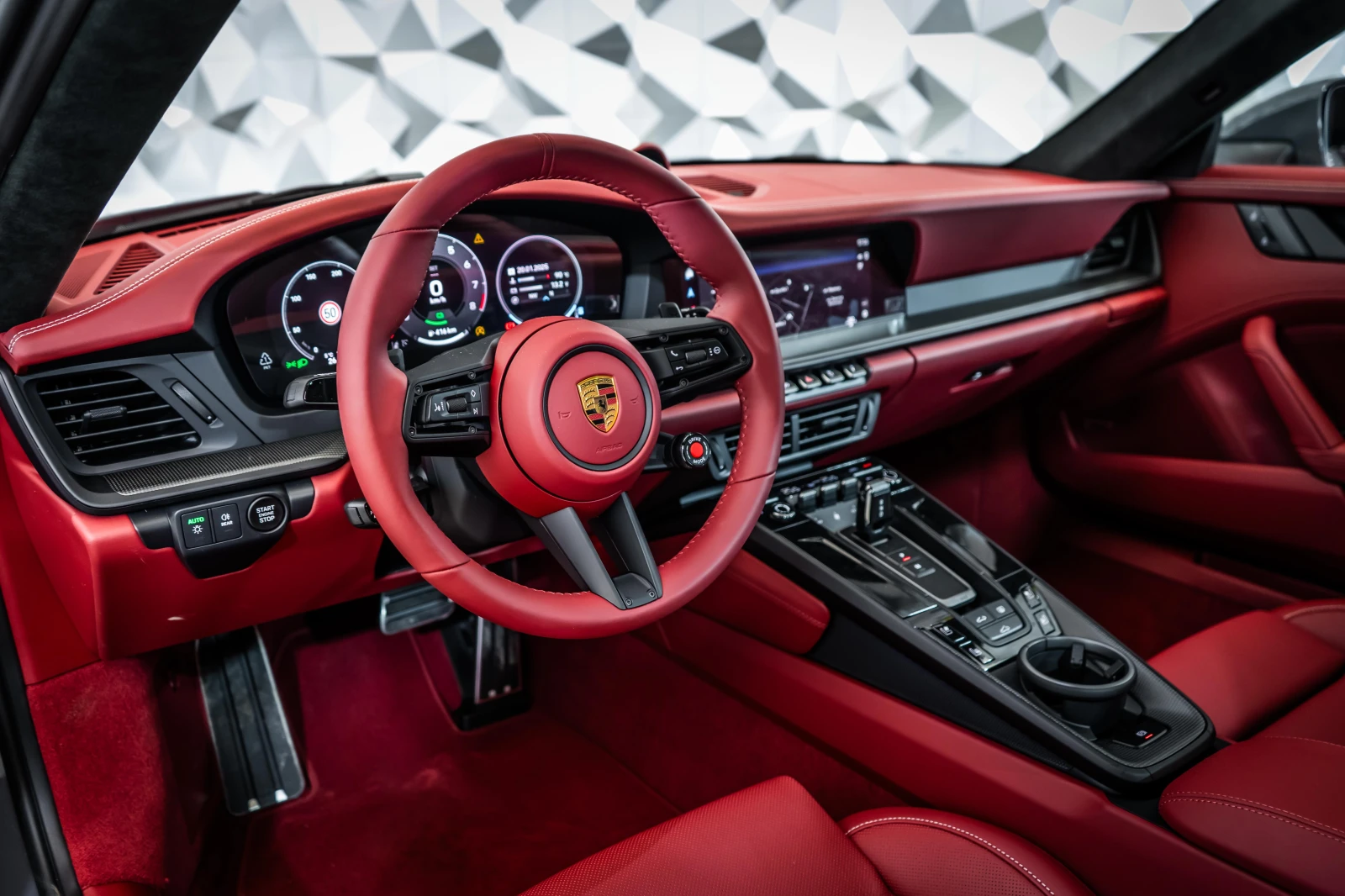 Porsche 911 Carrera 4 GTS* Aerokit* Lift* , снимка 8 - Автомобили и джипове - 54779490