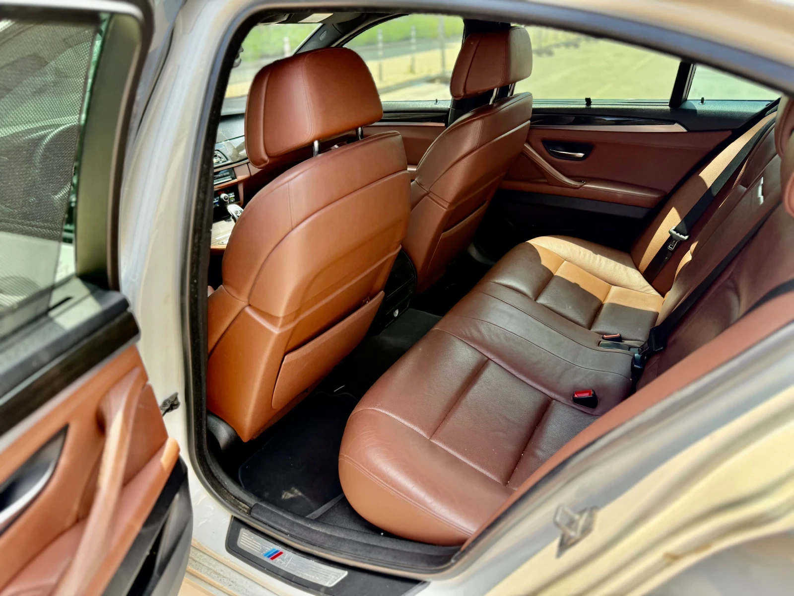 BMW 530 xDrive M-Sport, снимка 9 - Автомобили и джипове - 54802915
