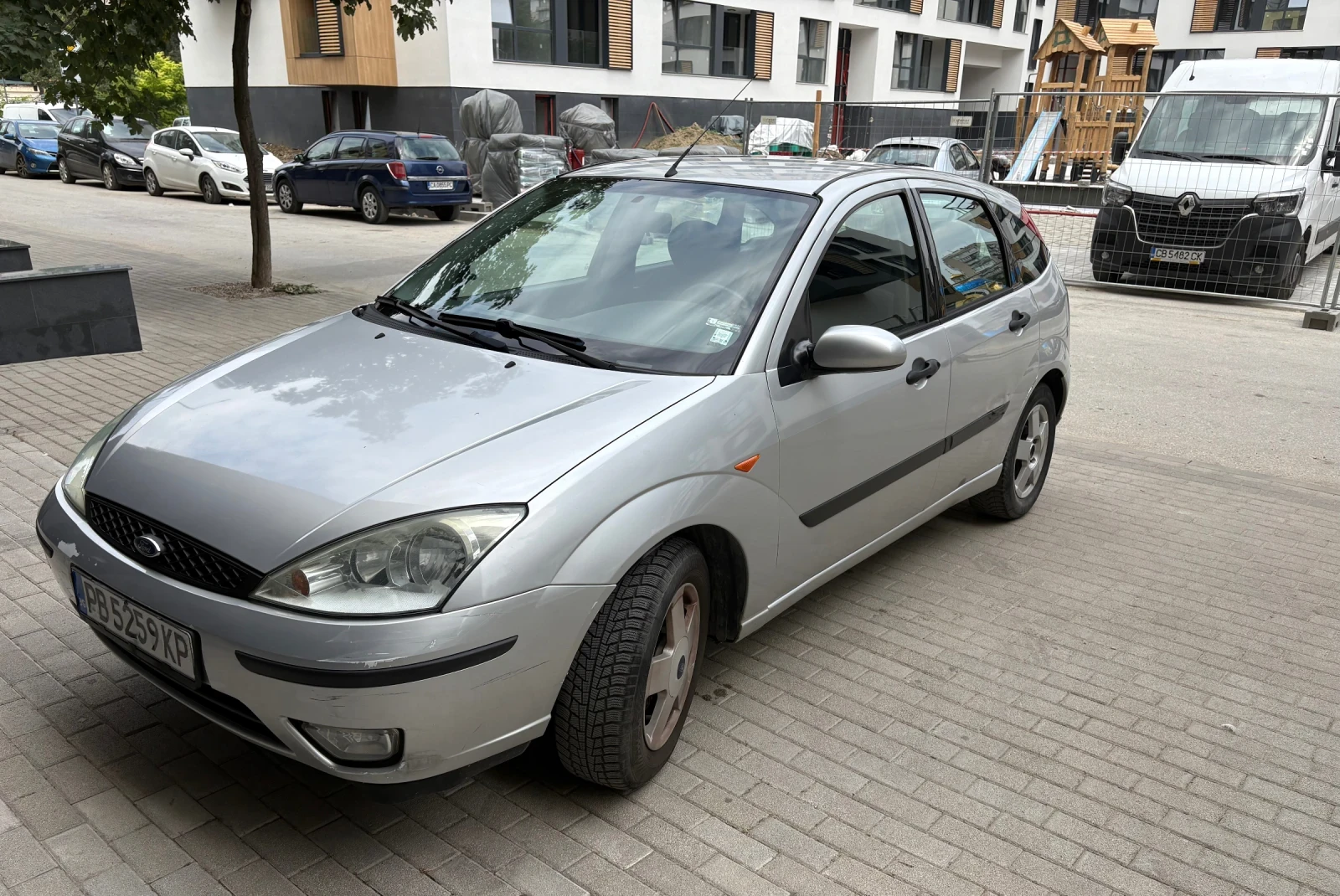 Ford Focus 1.6i (16V), снимка 2 - Автомобили и джипове - 55072078
