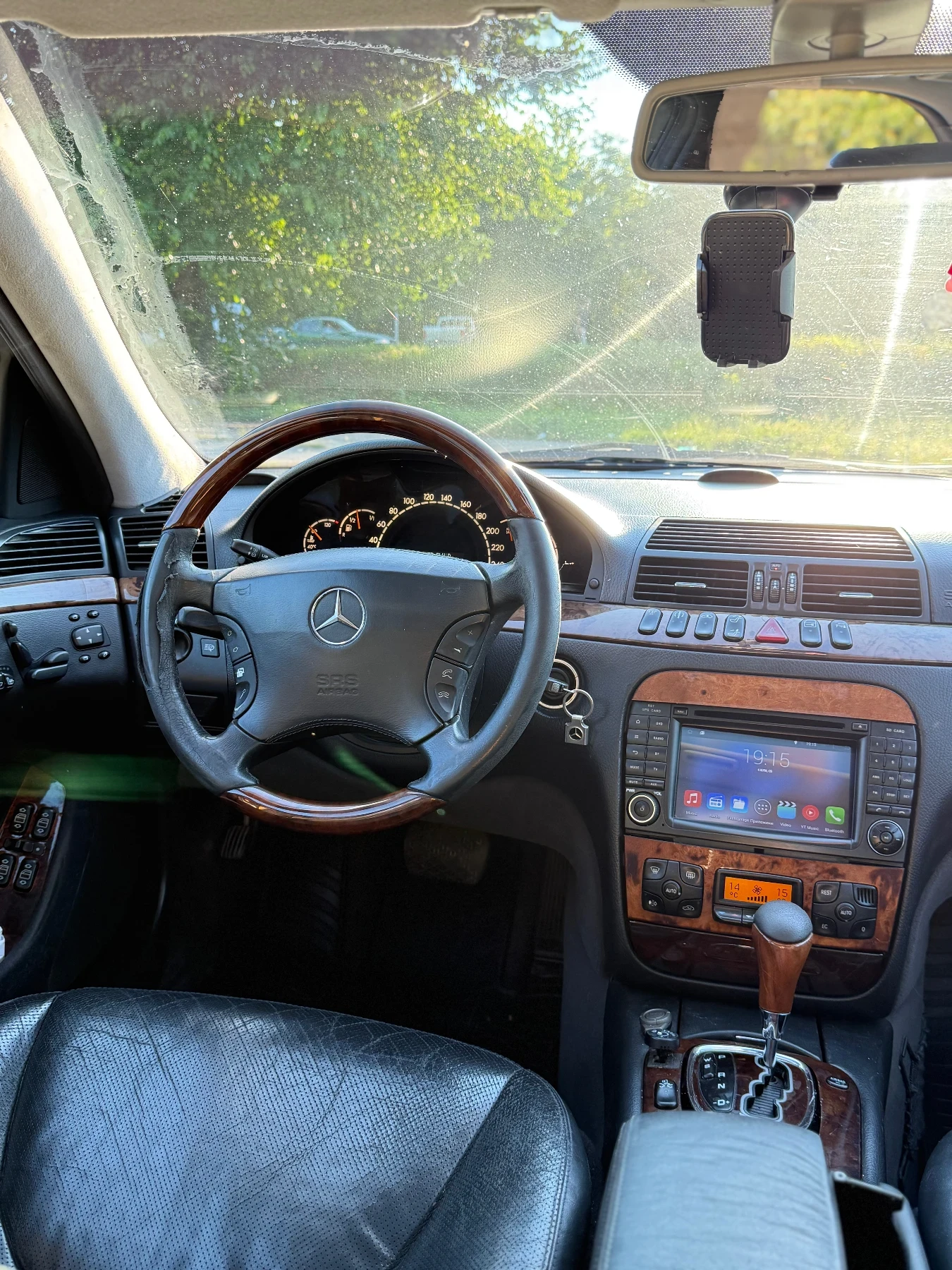 Mercedes-Benz S 320 Газ/Бензин, снимка 9 - Автомобили и джипове - 55233412