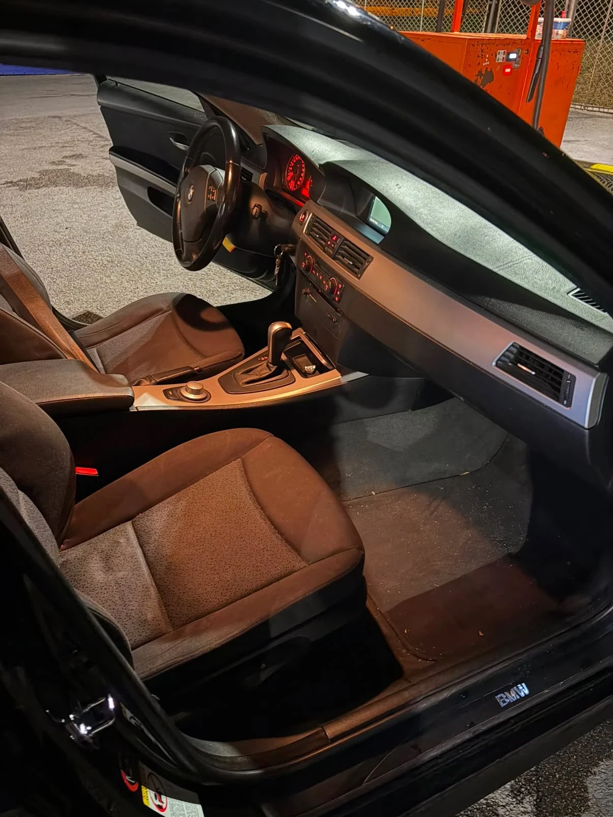 BMW 320 е91, снимка 8 - Автомобили и джипове - 55278977