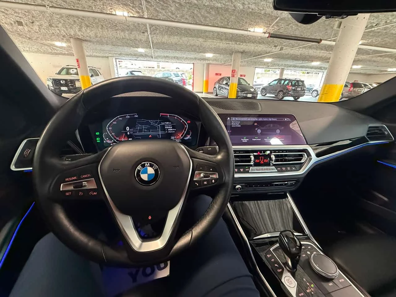 BMW 330 * 330i xDrive * АВТОКРЕДИТ БЕЗ ПЪРВОНАЧАЛНА ВНОСКА, снимка 8 - Автомобили и джипове - 55551593