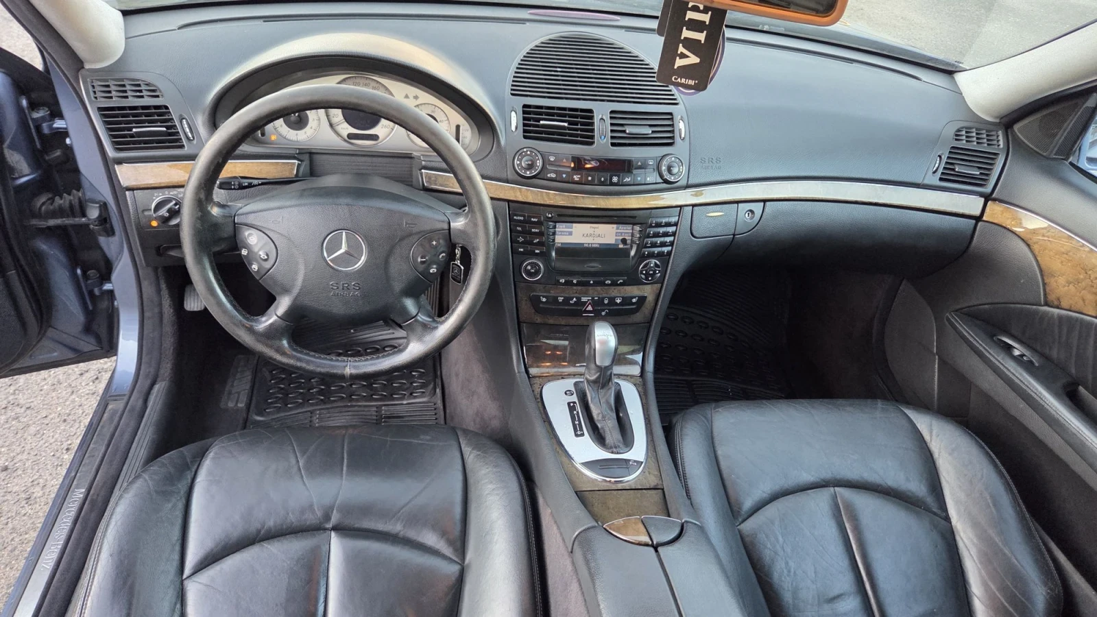 Mercedes-Benz E 270, снимка 6 - Автомобили и джипове - 56107181