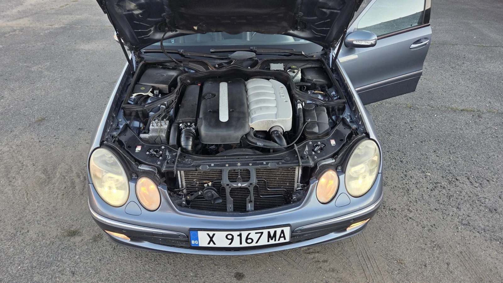 Mercedes-Benz E 270, снимка 7 - Автомобили и джипове - 56107181