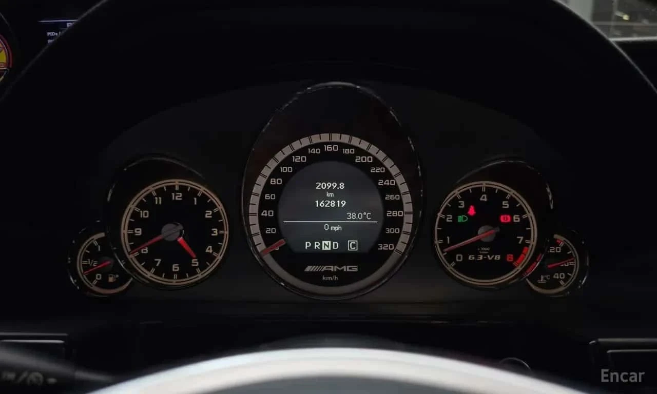 Mercedes-Benz E 63 AMG, снимка 8 - Автомобили и джипове - 56686533