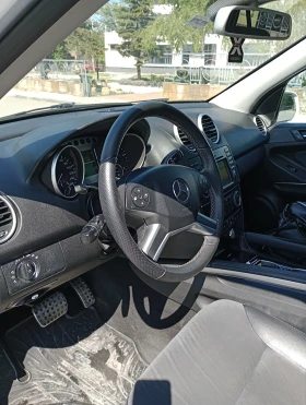 Обява за продажба на Mercedes-Benz ML 320 ~15 555 лв. - изображение 8