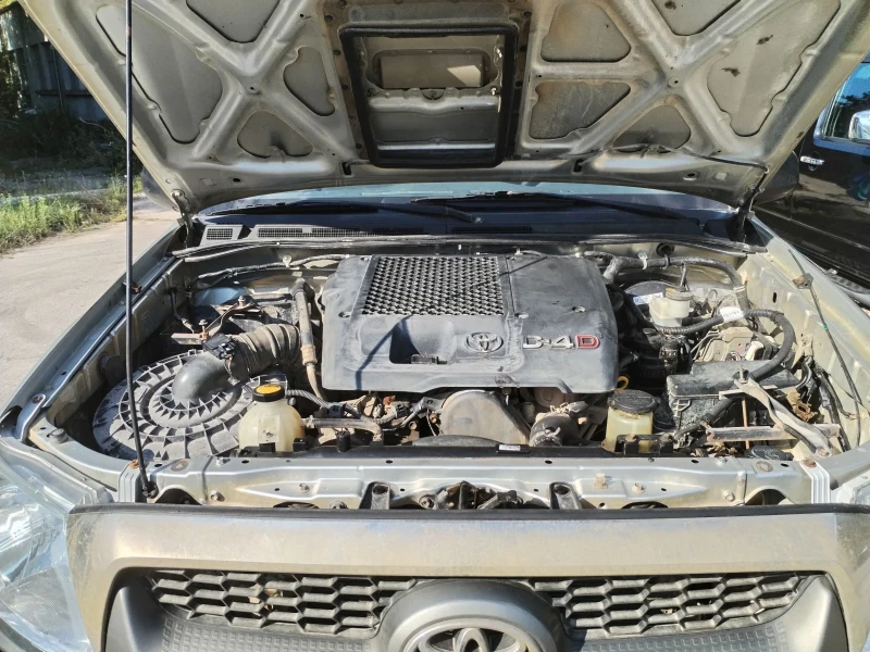 Toyota Hilux 2.5D4D/144к.с./2010г!!!, снимка 12 - Автомобили и джипове - 46957544