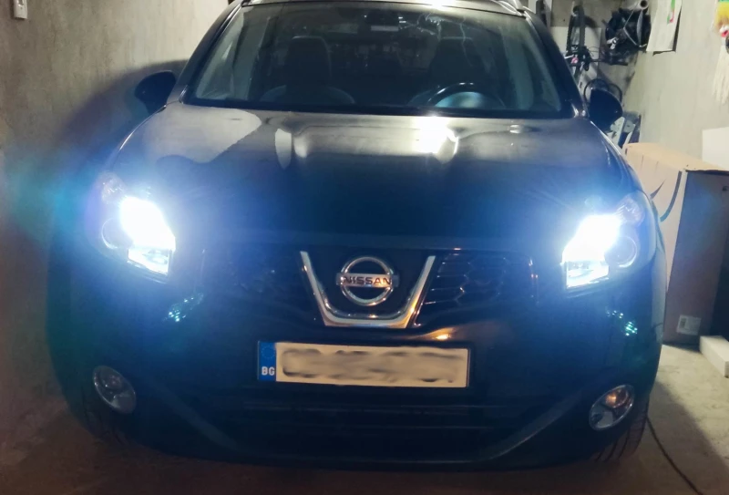 Nissan Qashqai + 2 1.6dCi 4x4 7мес. панорама, камери-360, снимка 9 - Автомобили и джипове - 46964241