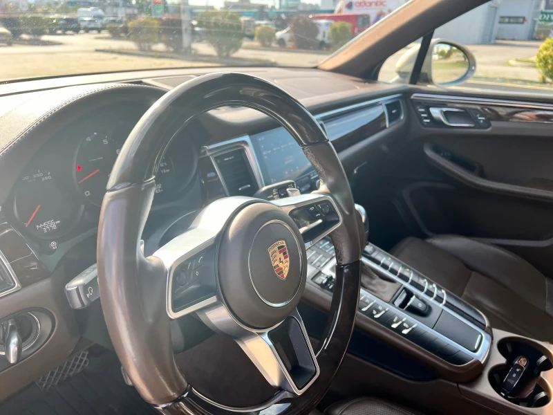 Porsche Macan 2.0 TFSI, снимка 7 - Автомобили и джипове - 48179522