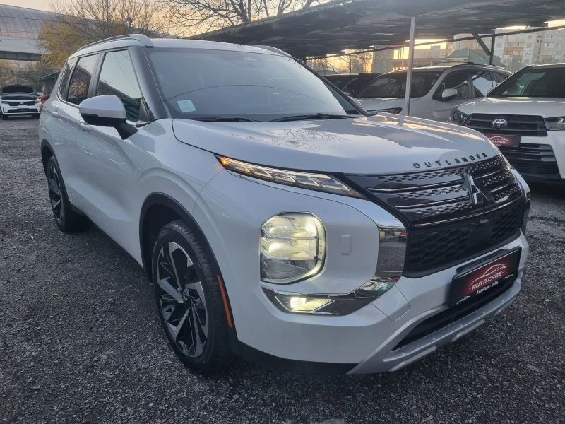 Mitsubishi Outlander 2.5 S-AWC* ПАНОРАМА * 360градуса* 7места