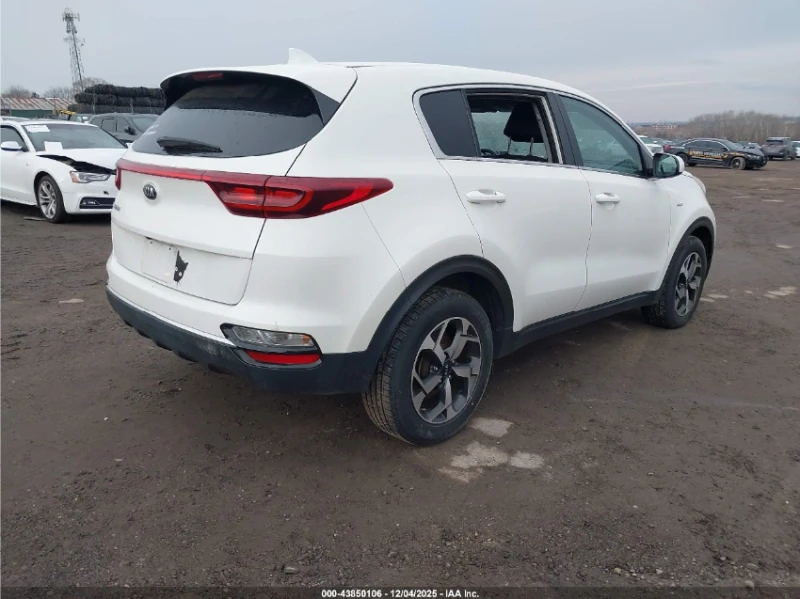 Kia Sportage LX* AWD* KAMERA, снимка 5 - Автомобили и джипове - 52881516