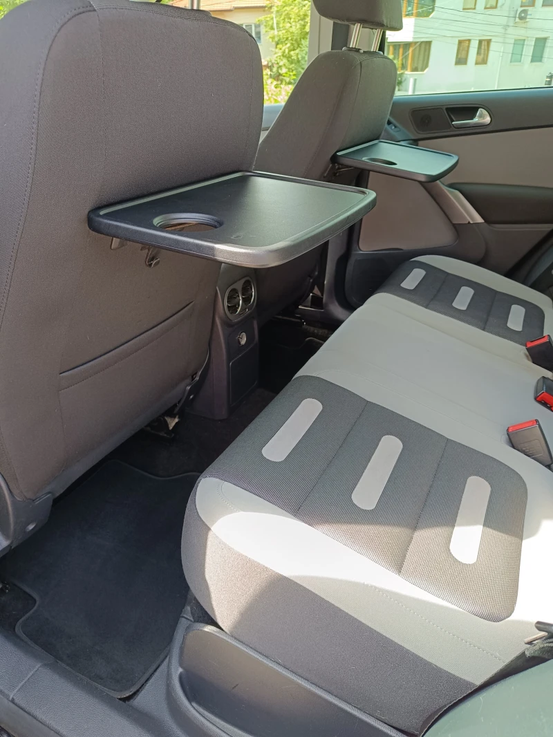 VW Tiguan, снимка 4 - Автомобили и джипове - 53050752