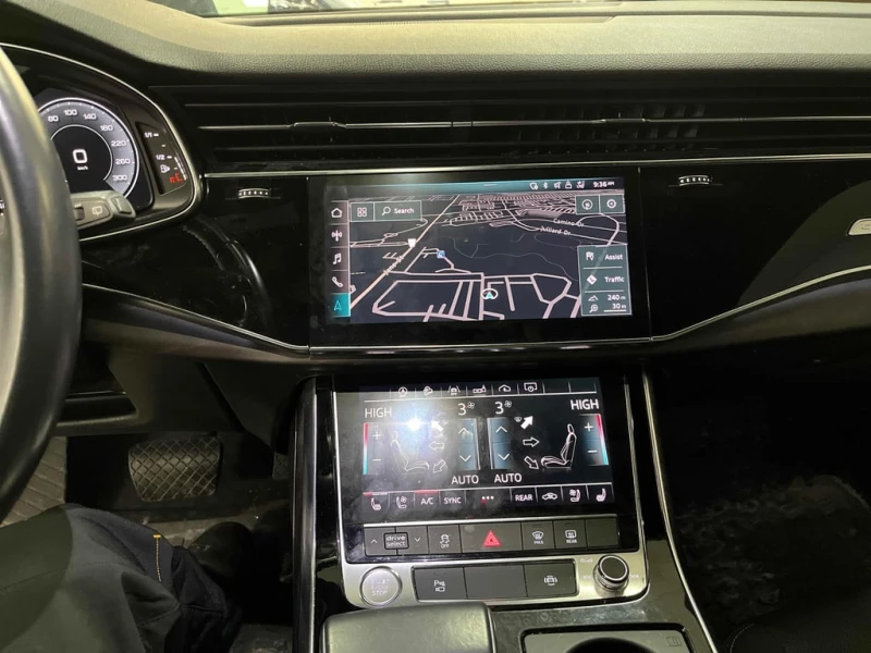 Audi Q8 * Progressiv * CARFAX * БЕЗ ПЪРВОНАЧАЛНА ВНОСКА, снимка 9 - Автомобили и джипове - 53194068