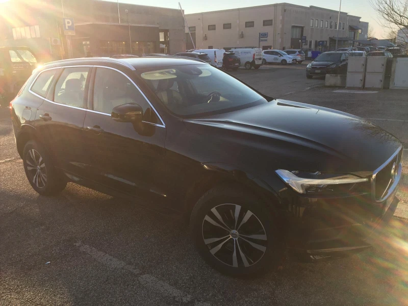 Volvo XC60 (КАТО НОВА)^(4х4), снимка 2 - Автомобили и джипове - 53527800