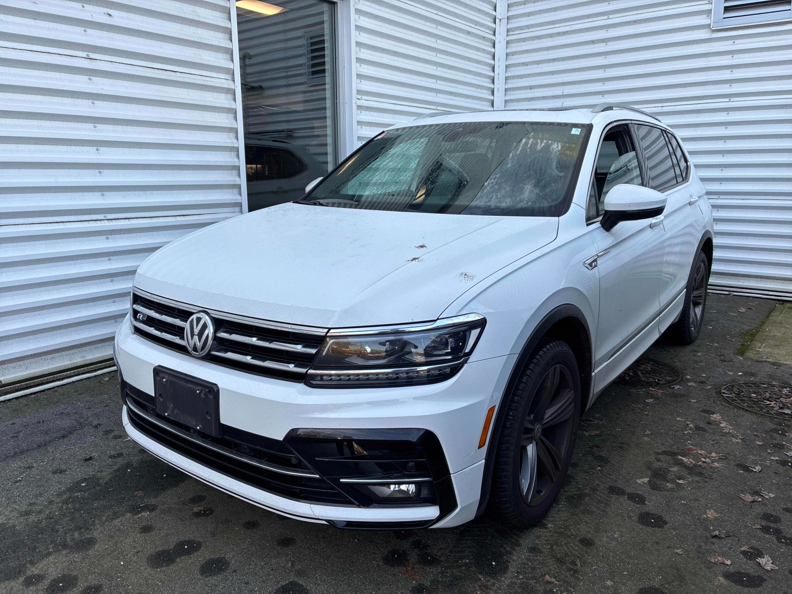 VW Tiguan R* LINE* 4MOTION* ДИГИТАЛНО* ТАБЛО* 360КАМЕРА* ДИС, снимка 1