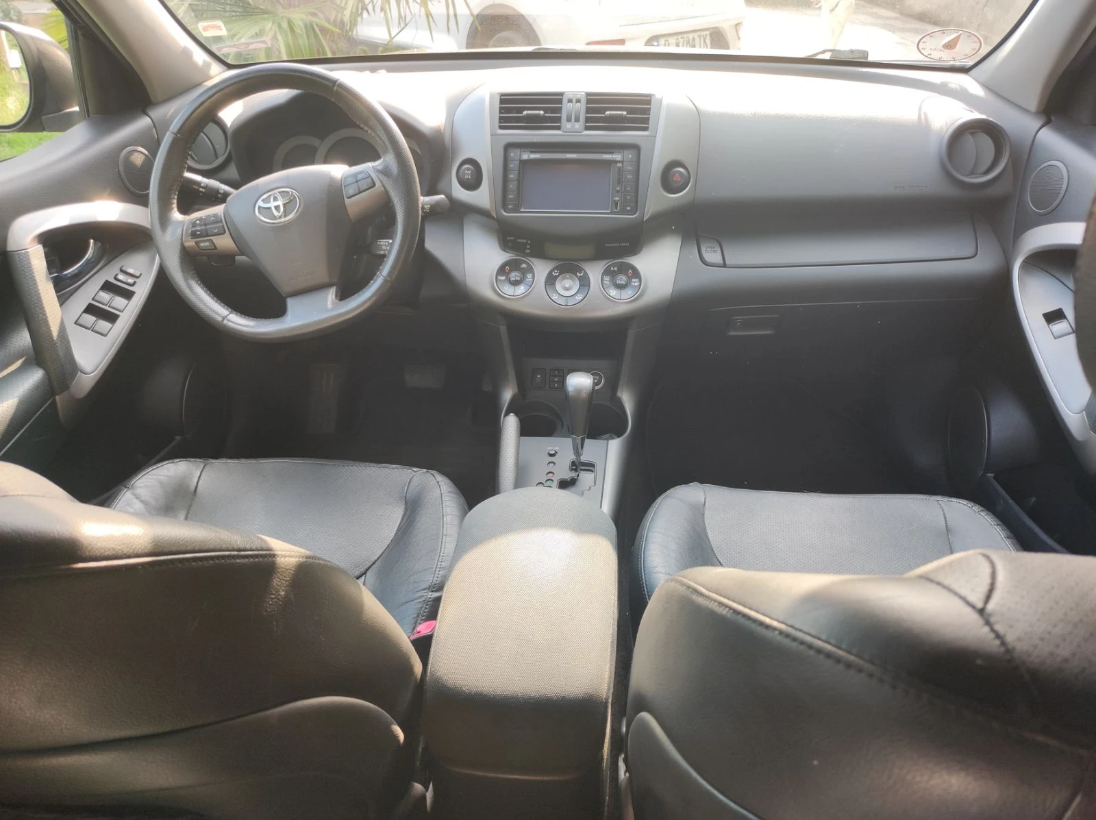 Toyota Rav4  - изображение 10