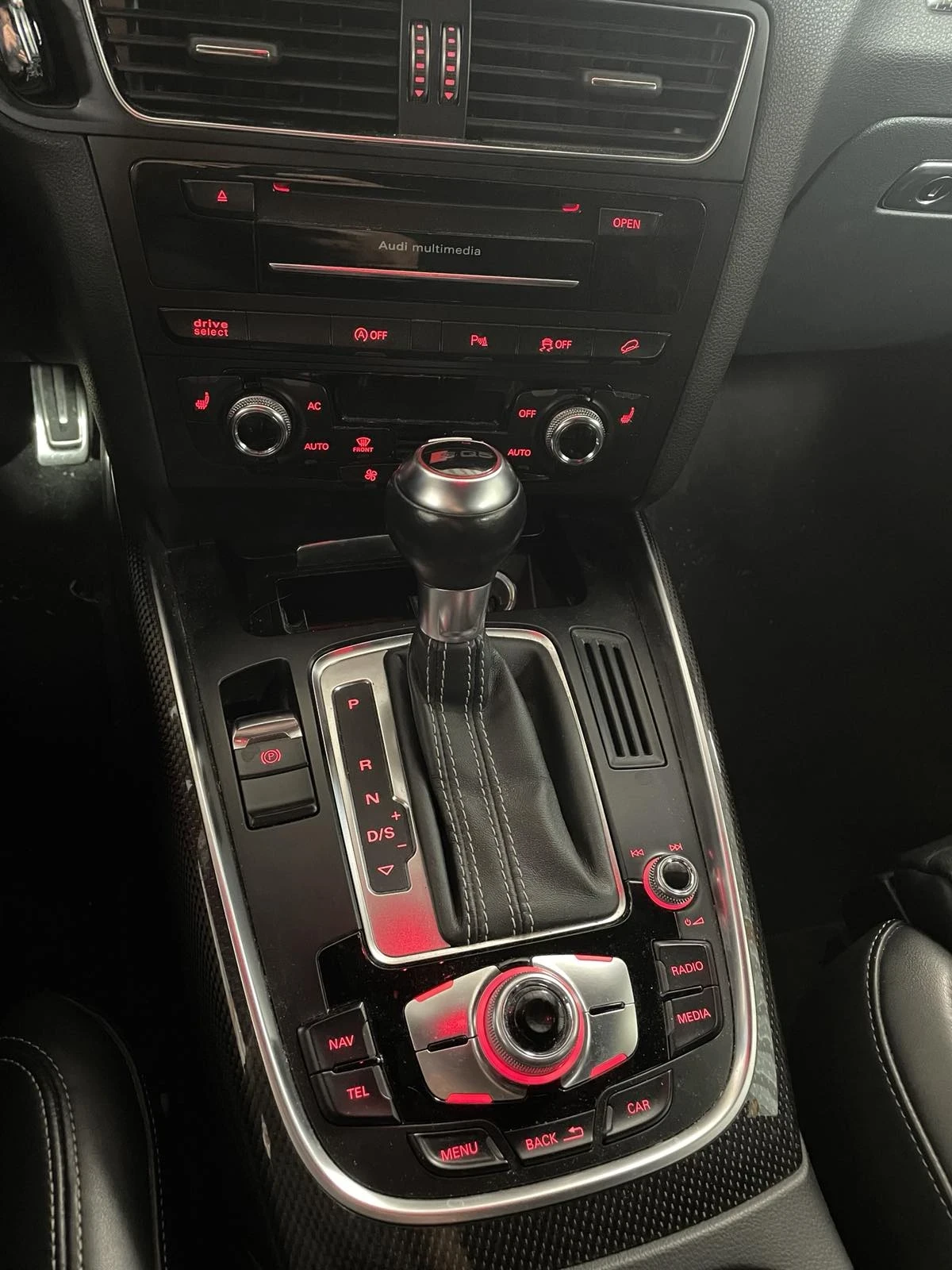 Audi SQ5  - изображение 6