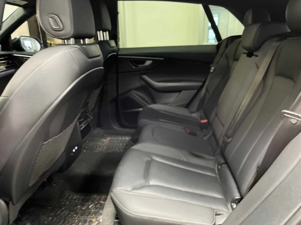 Audi Q8 * Progressiv * CARFAX * ��� ������������ ������ | Mobile.bg � ����������� 10