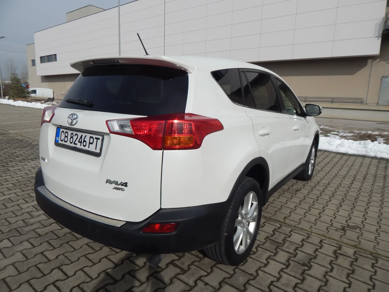 Toyota Rav4 Rav4 2.2 D4D-150к.с/4x4 - изображение 6