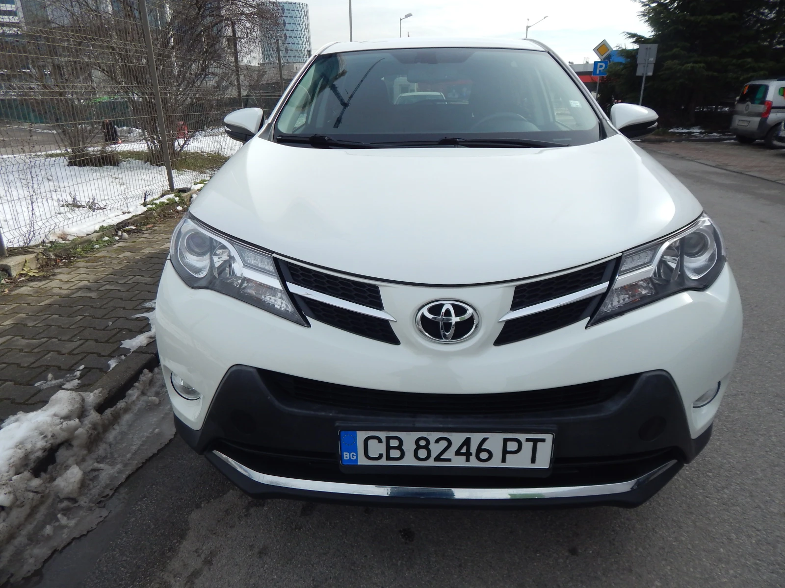 Toyota Rav4 Rav4 2.2 D4D-150к.с/4x4 - изображение 9
