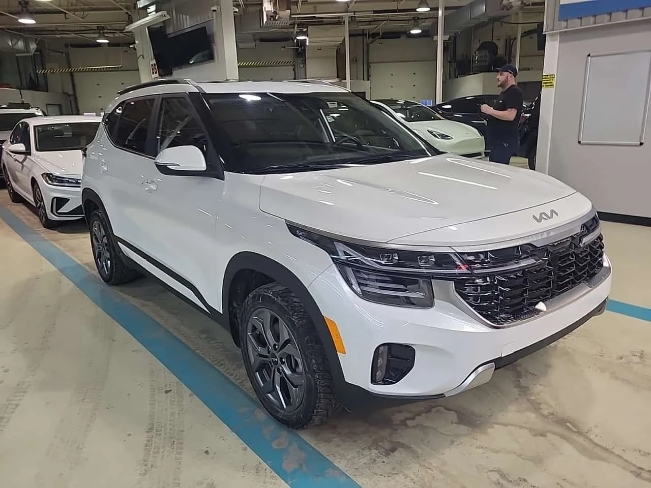 Kia Seltos * EX * CARFAX * ЦЕНА ДО БГ, снимка 2 - Автомобили и джипове - 54082716