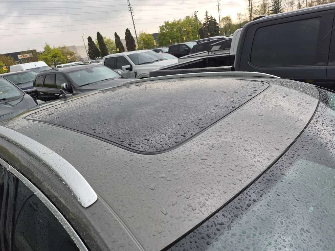 Audi Q3 * PROGRESSIV * KEYLESS* ПАНОРАМА* ПОДГРЕВ* , снимка 5 - Автомобили и джипове - 54596212