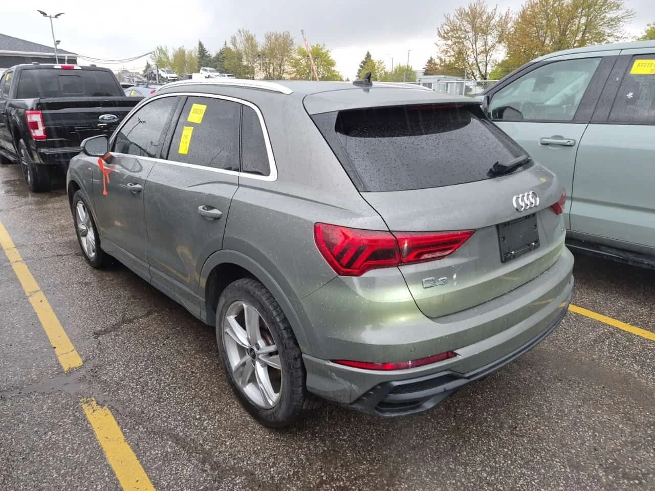 Audi Q3 * PROGRESSIV * KEYLESS* ПАНОРАМА* ПОДГРЕВ* , снимка 4 - Автомобили и джипове - 54596212