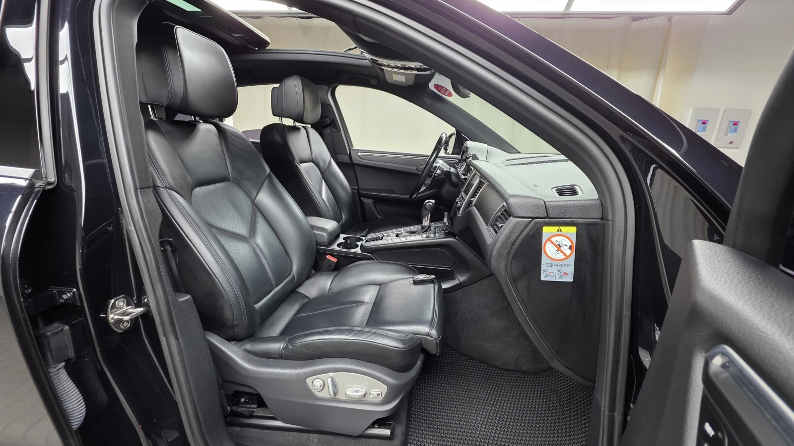 Porsche Macan ЕЛ. БАГАЖНИК ЛЮК КРАЙНА ЦЕНА* encareu.com, снимка 10 - Автомобили и джипове - 55608875