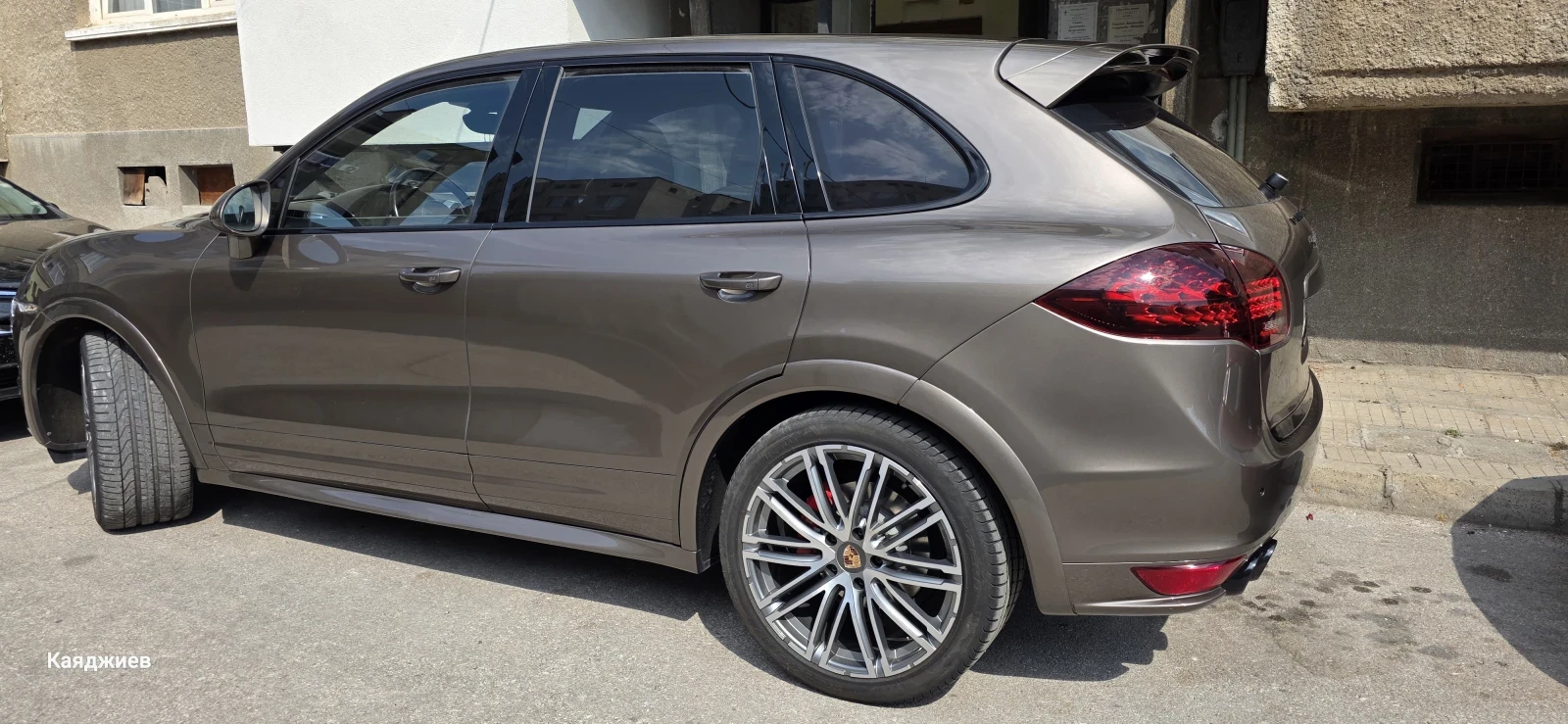 Porsche Cayenne GTS, снимка 4 - Автомобили и джипове - 55888255