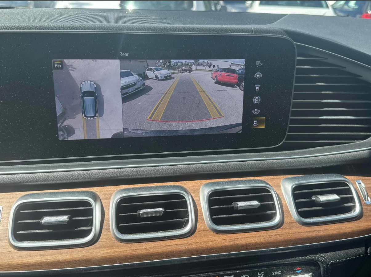 Mercedes-Benz GLE 350 AMG-LINE* 360VIEW* BURMERSTER* ПАНОРАМА* ПАМЕТ* ПО, снимка 10 - Автомобили и джипове - 55966259
