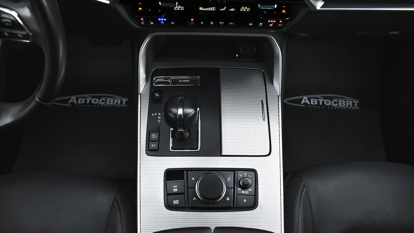 Mazda CX-60 2.5 e-SKYACTIV PHEV HOMURA 4x4 Automatic, снимка 11 - Автомобили и джипове - 56207699