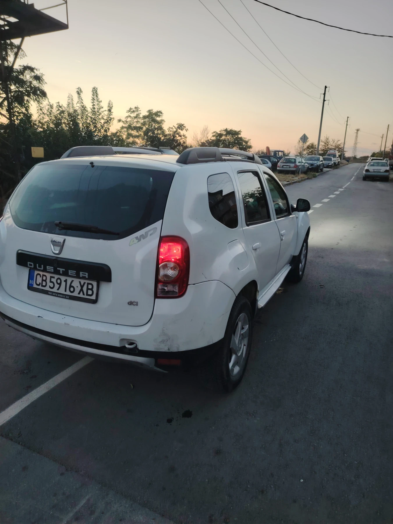 Dacia Duster 4x4 1.5dci 110k.s, снимка 5 - Автомобили и джипове - 56521714