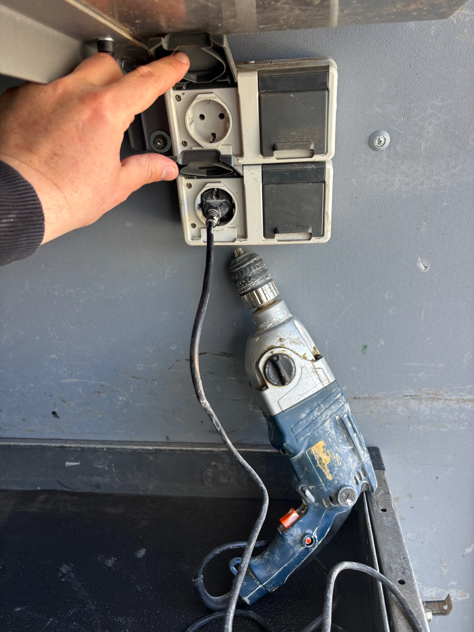 Renault Master ����������� 12V/230V | Mobile.bg � ����������� 15