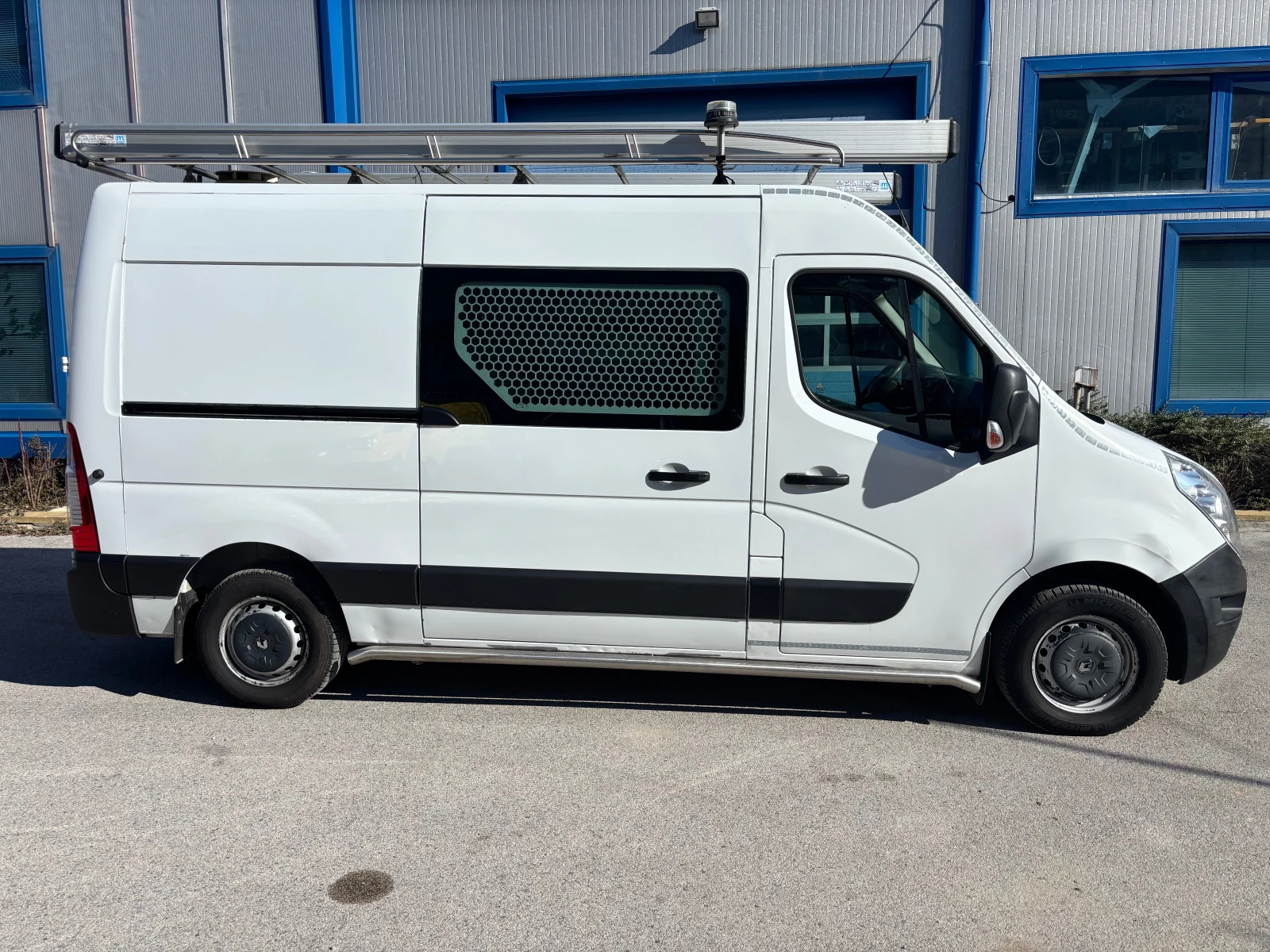 Renault Master Работилницс 12V/230V - изображение 9