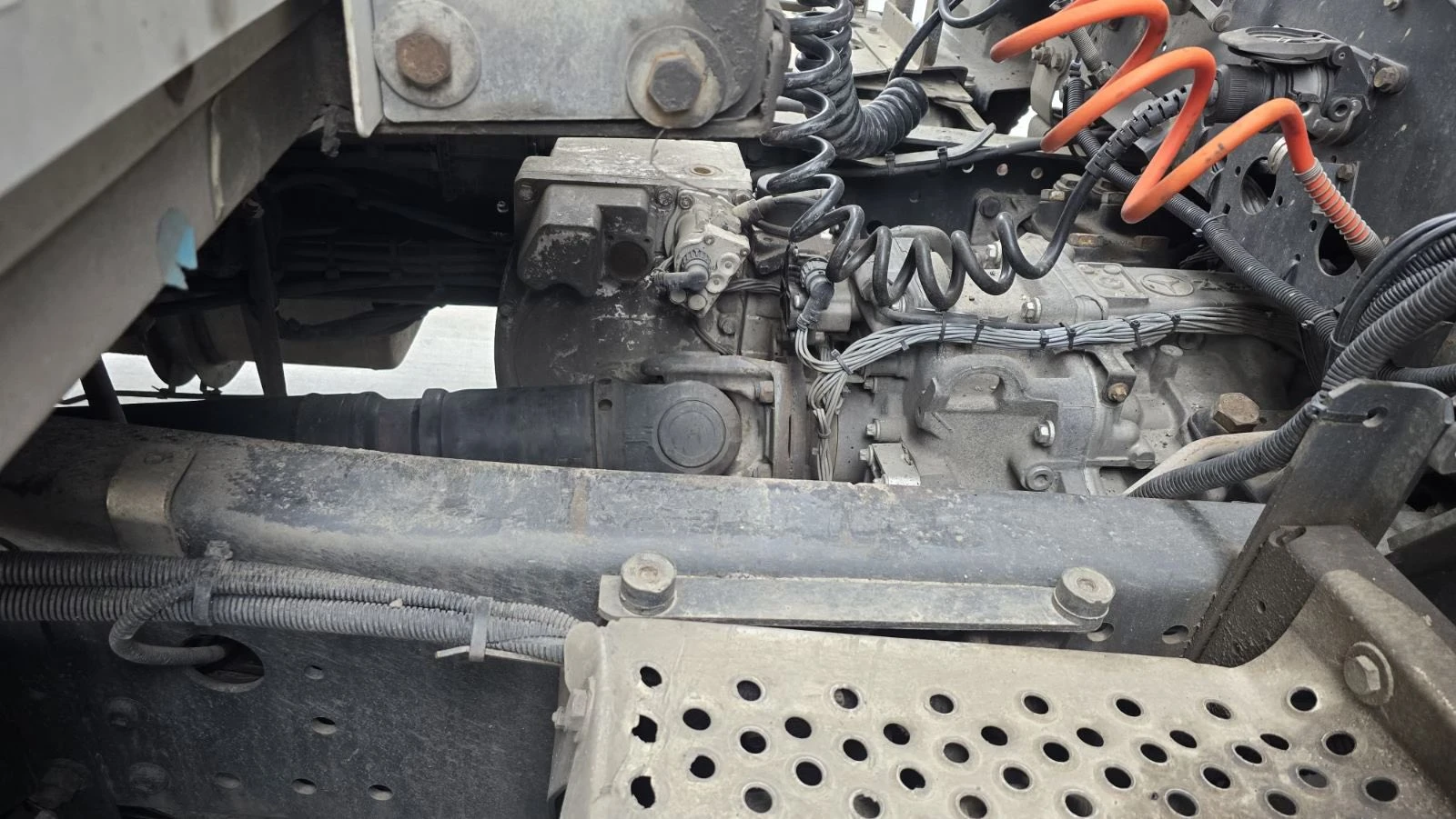 Mercedes-Benz 1844, снимка 5 - Камиони - 54063770