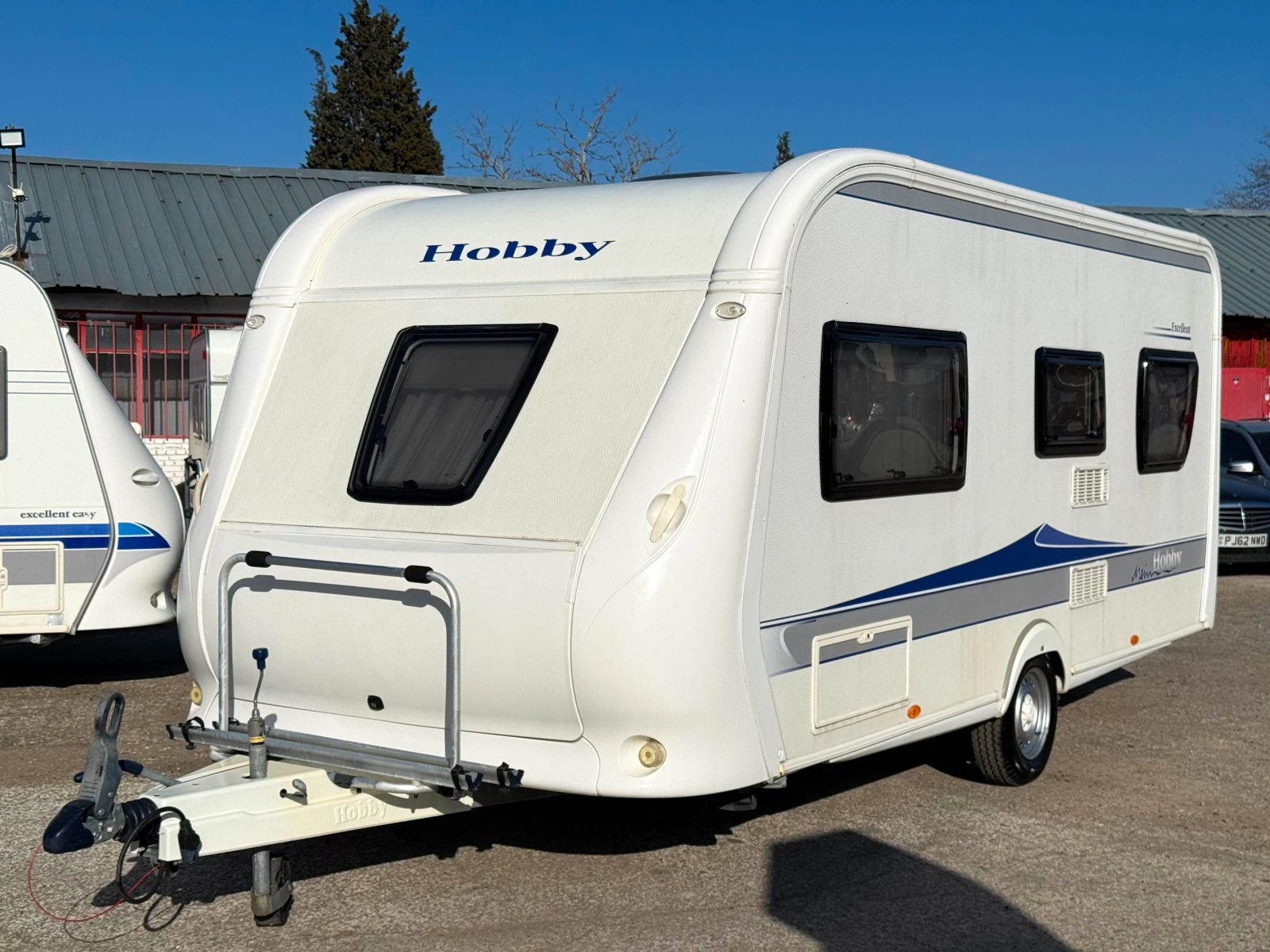 Каравана Hobby Excellent 495 UFe, снимка 4 - Каравани и кемпери - 53841990