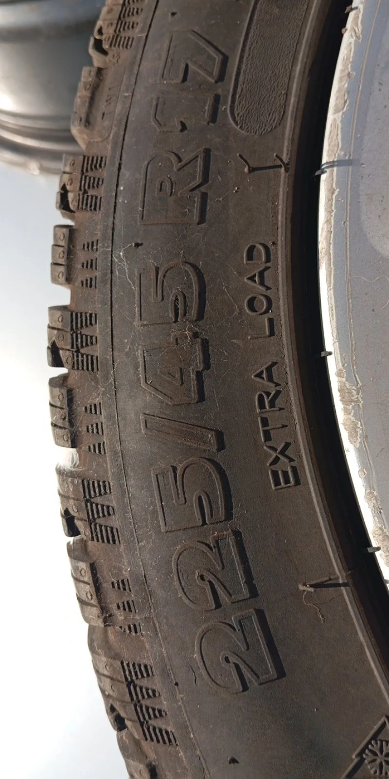    225/45R17  Subaru Legacy | Mobile.bg   5